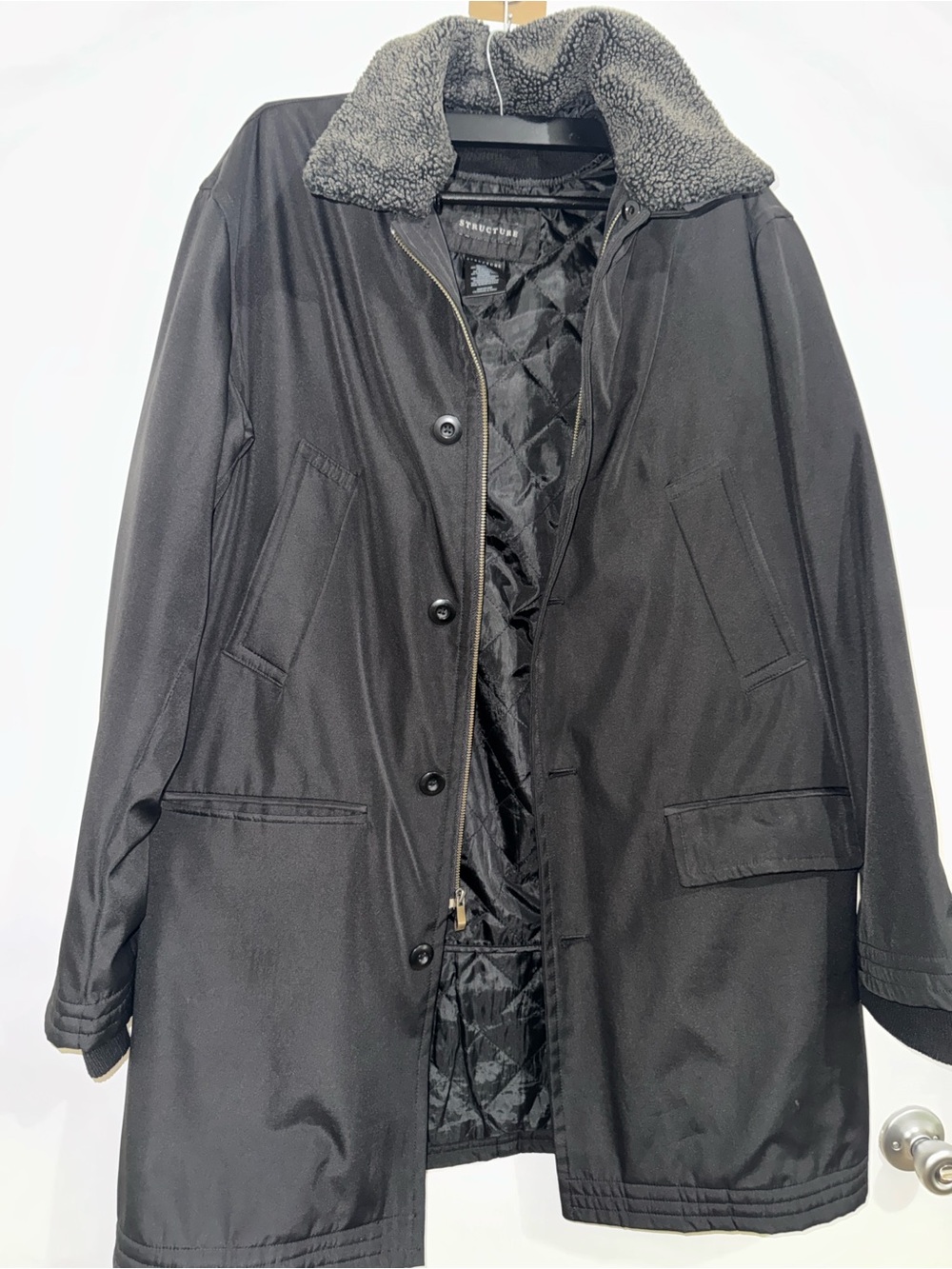 "Vintage 90s Structure Coat", "Sherpa Collar" Structure